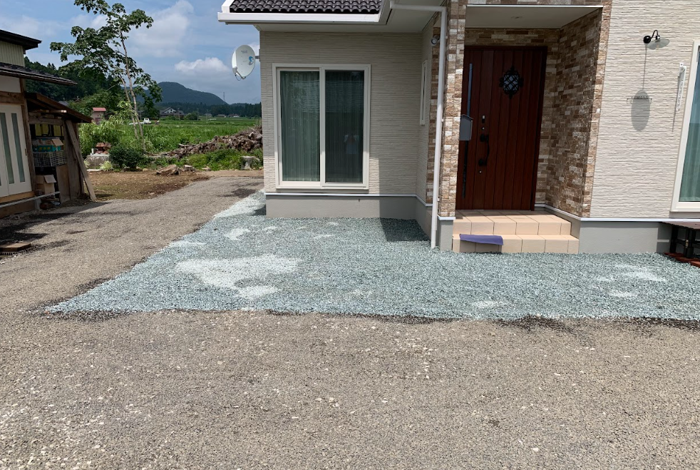砂利敷き